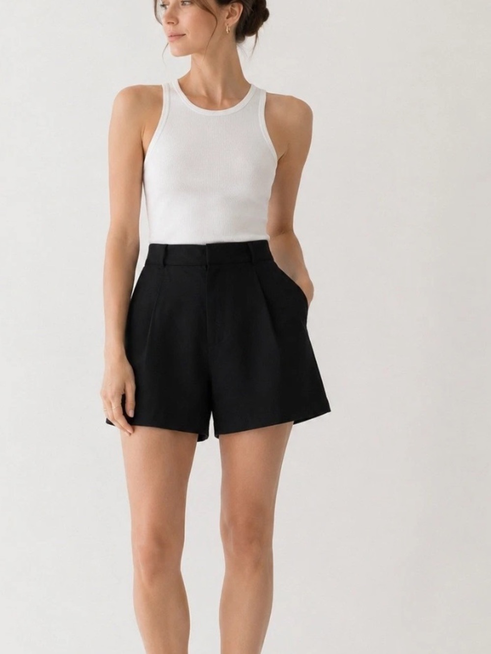 Abercrombie & Fitch Sloane Pleated Dress Shorts Womens Black Pockets Minimalist